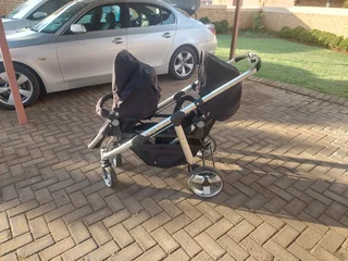 Double Trouble Twin Pram