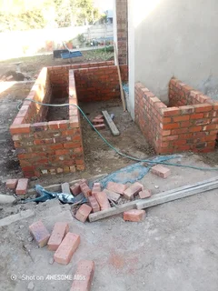 Looking for job Bricklaying