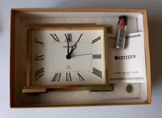 Vintage: Beautiful, Citizen Quartz, Metal, Alarm Clock
