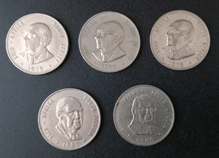 Collectables: S.a. Coins: 5 × R1 Coins