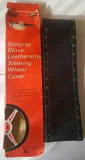Vintage: Stingray Glove Leatherette Steering Wheel Cover