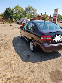 VW POLO 1.6 COMFORT LINE
