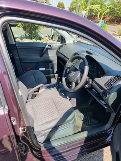 VW POLO 1.6 COMFORT LINE