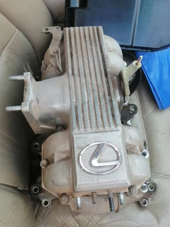 Lexus LS400 Intake manifold for sale.We courier nationwide or collect in PretoriaWA 0818759195