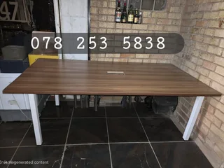 Table mordern wood top steel frame and legs