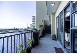 LUXURY 3 BEDROOM 180 SEA FACING APARTMENT IN UMHLANGA RIDGE