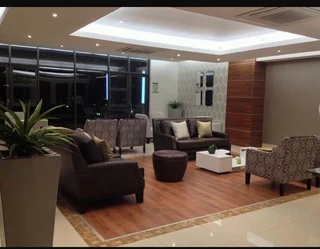 LUXURY 3 BEDROOM 180 SEA FACING APARTMENT IN UMHLANGA RIDGE