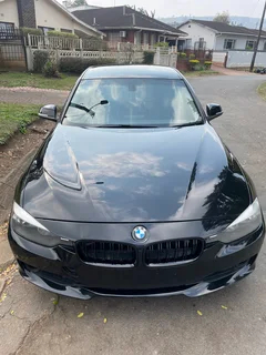 2014 BMW F30 335i Luxury Line