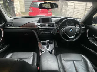 2014 BMW F30 335i Luxury Line