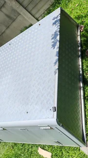 Aluminium  Stanless Steel Alu Cab Canopy - Ford Ranger Double Cab Bakkie.