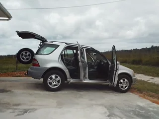 2003 Mercedes-Benz ML SUV