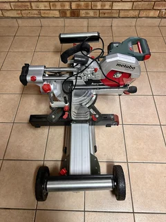 Metabo KSU 251 stand &amp; Metabo KGS 216M Saw unit