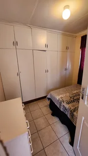 Outbuilding for Rent in Raisethorpe