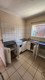 Outbuilding for Rent in Raisethorpe