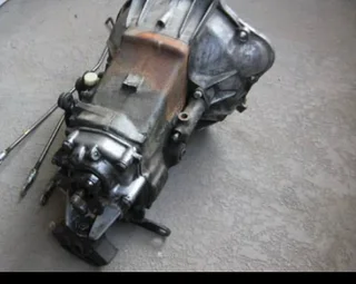 Mercedes Benz 240D gearbox manual for sale