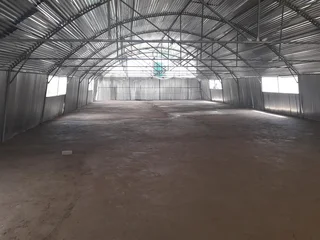 CHICKEN STABLE AND  FOR RENT