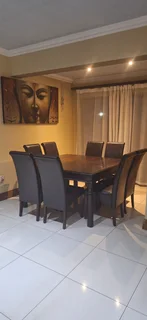 Stunning Solid Wood Dining Table – Exceptional Quality &amp; Strength