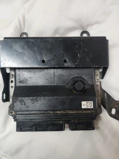 Quantum computer box