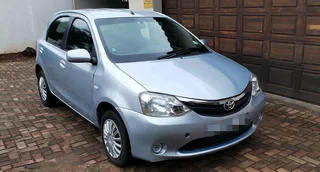 Toyota etios 2013 1.5xs