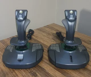 Thrustmaster T16000M Joysticks x2