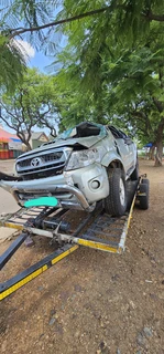 Toyota Hilux 2011 model 3.0 d4d with 1KD engine stripping for spares code 2