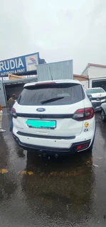 Ford Everest  3.2 auto 4x4 2016 model stripping for spares Code 2