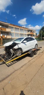 Hyundai i30 1.6 2014 model with G4FG engine stripping for spares code 2