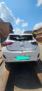 Hyundai i30 1.6 2014 model with G4FG engine stripping for spares code 2