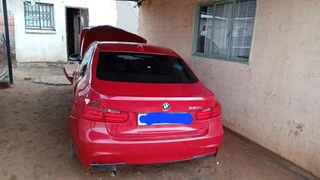 BMW F30 320i auto with N20 engine stripping for spares code 2