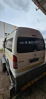 Toyota Quantum 2013 model 2.7vvti with 2TR stripping for spares code 2