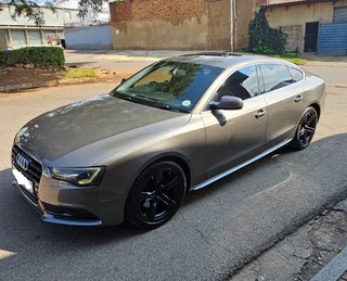 Audi A5 2013 model 2.0tfsi for sale