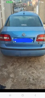 Vw Polo bujwa sedan 2007 face-lift with BAH engine stripping for spares code 2