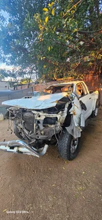 Toyota Hilux 2006 d4d 3.0 High rider with 1kd engine stripping for spares code 2