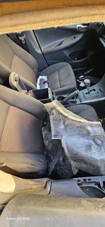 Toyota Corolla Quest 2015 model 1.6 with 1ZR engine and Auto Gearbox stripping for spares CODE 2