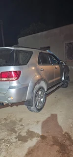 Toyota Fortuner 2006 Model 3.0 D4d with 1KD Engine and 4x2 manual gearbox stripping for spares code