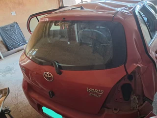Toyota Yaris 2007 model with 2NZ Engine stripping for spares Code 2