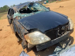 Toyota Corolla 1.4 with 4zz engine stripping for spares code 2