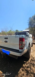 Ford ranger 2012 T6 3.2 club cab tdci with 4x4 Manual Gearbox stripping for spares code 2