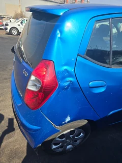 Hyundai i10 2011 model with G4LA engine and Automatic gearbox  stripping for spares Code 2