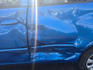 Hyundai i10 2011 model with G4LA engine and Automatic gearbox  stripping for spares Code 2