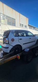 Vw Polo bujwa 2009 Model 1.4 with BLM engine stripping for spares code 2