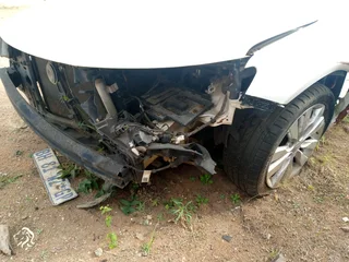 Kia Cerato 2.0 2014 model with G4kd engine stripping for spares code 4