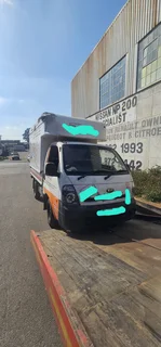 Kia 2.7 Workhorse 2014 model with J2 Engine stripping for spares code 2 or selling complete as is.