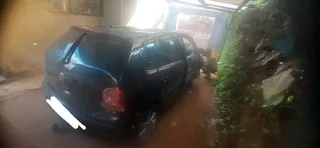 Vw Polo bujwa 1.6 2005 model with BAH Engine stripping for spares code 2