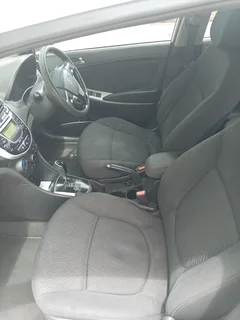 2014 Hyundai Accent Sedan