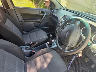 2015 Ford Ikon Sedan