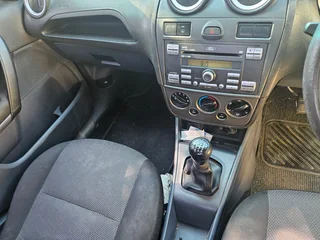 2015 Ford Ikon Sedan