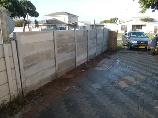 VIBRACRETE WALLS AND EXTENSIONS