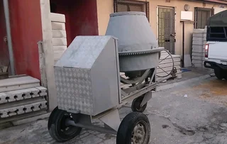 3 phase concrete mixer