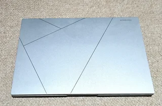 12th Gen Asus Zenbook 14” OLED i7 (TOUCHSCREEN)
